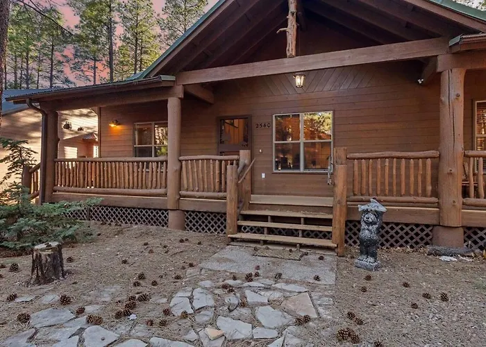 Style Pine Cabin, Deck Views And Sleeps 12 * Indian Pine